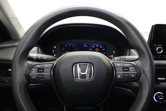 Used 2023 Honda Accord EX image 13