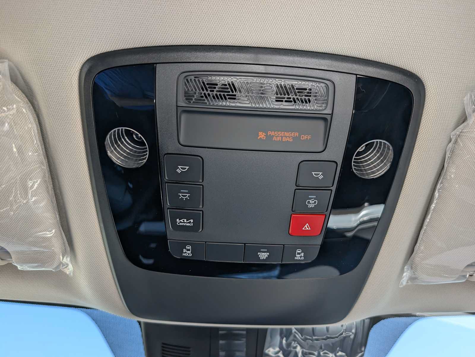 New 2027 Kia Carnival FWD image 30