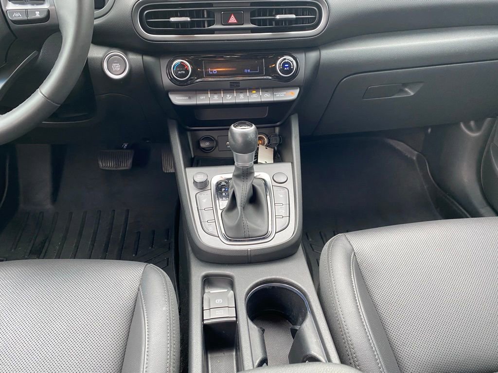 Used 2022 Hyundai Kona Limited image 15