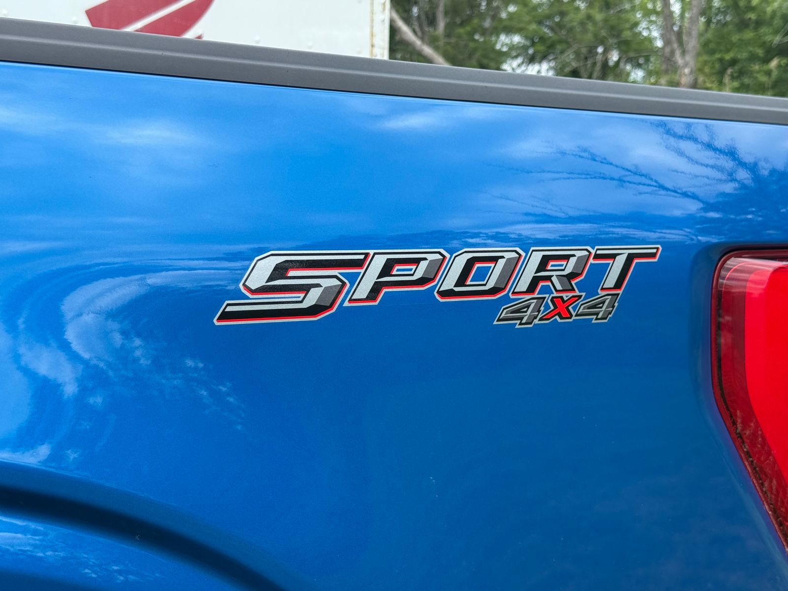 Used 2021 Ford F150 Lariat w/ Equipment Group 502A High AWD/4WD image 6