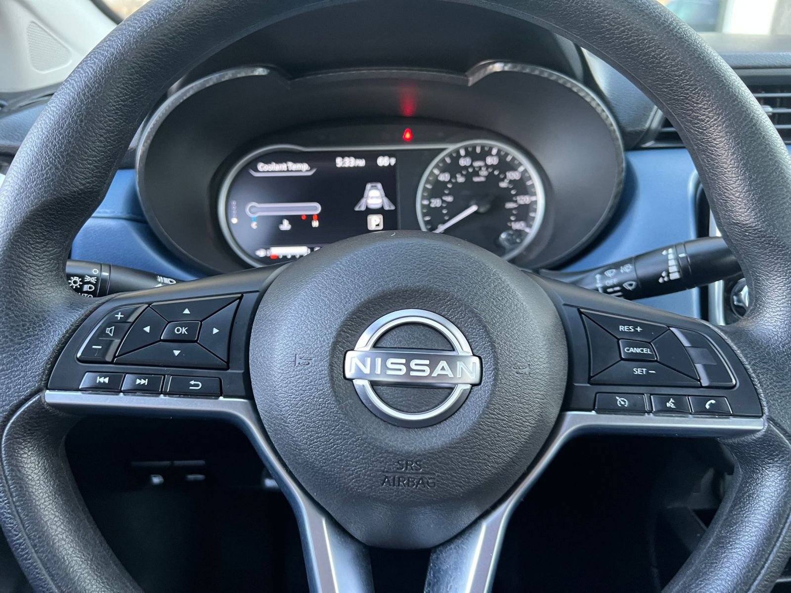 Used 2025 Nissan Versa SV image 25