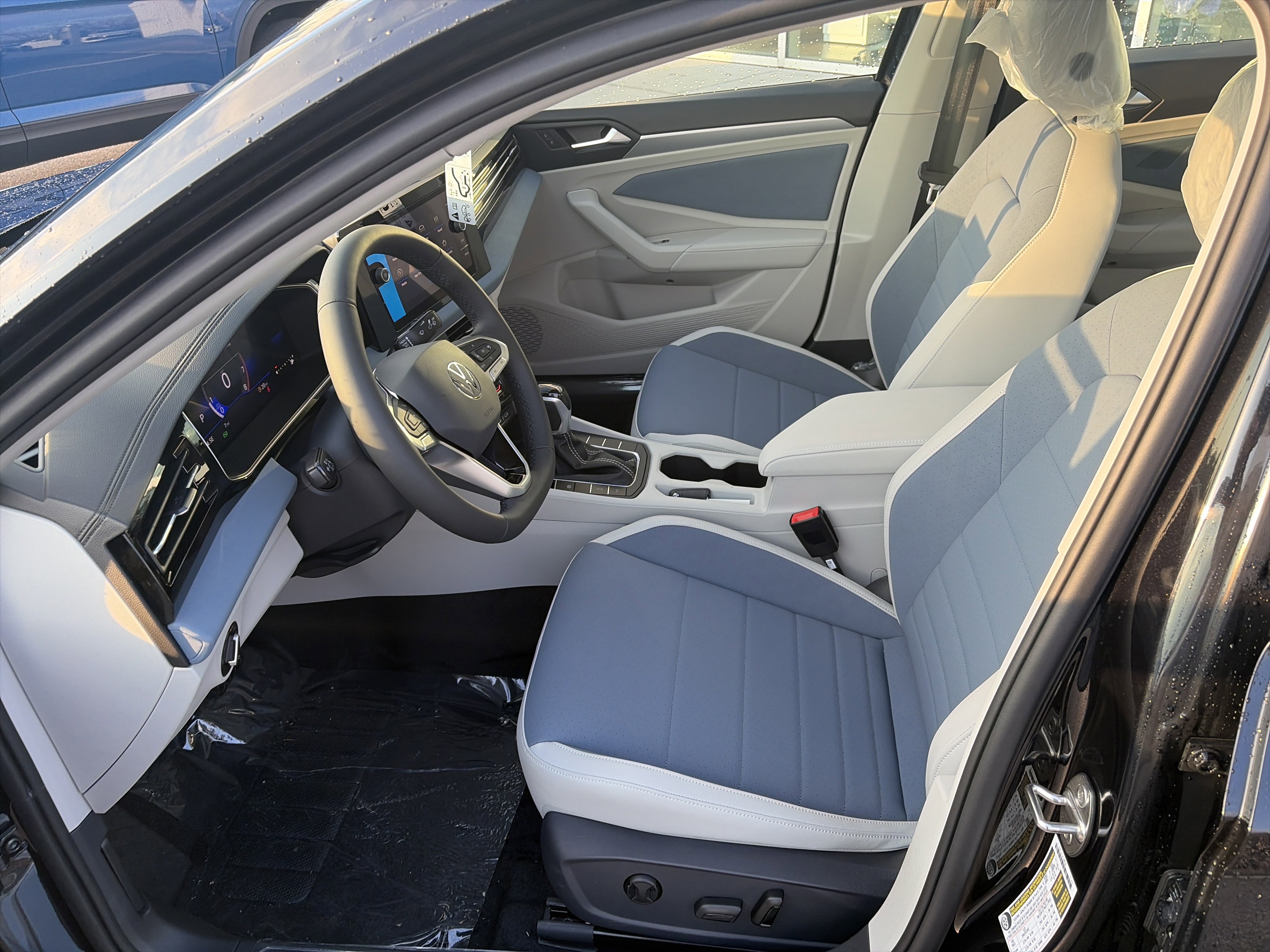 New 2026 Volkswagen Jetta SE image 10