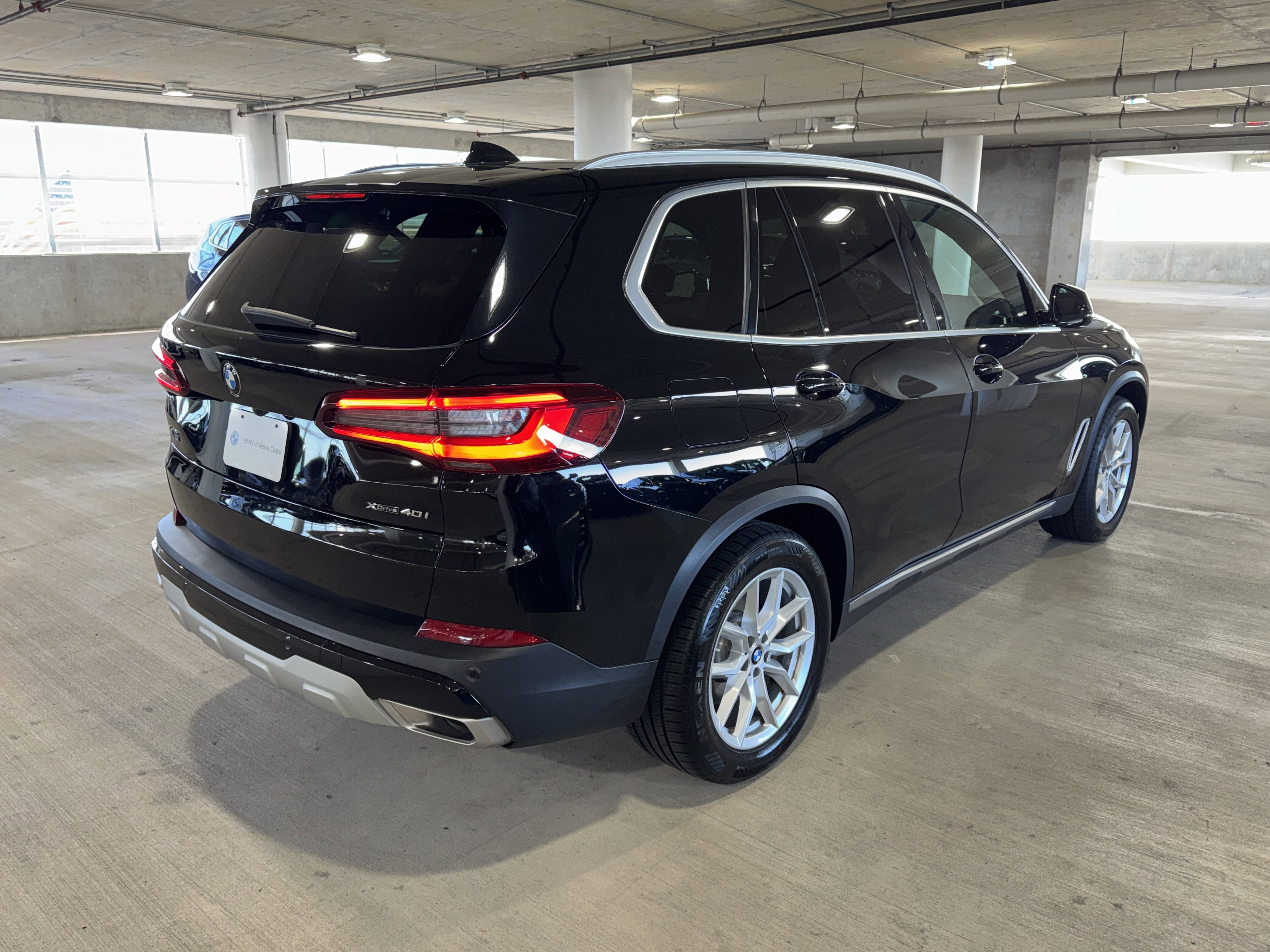 Used 2023 BMW X5 xDrive40i w/ Premium Package image 8