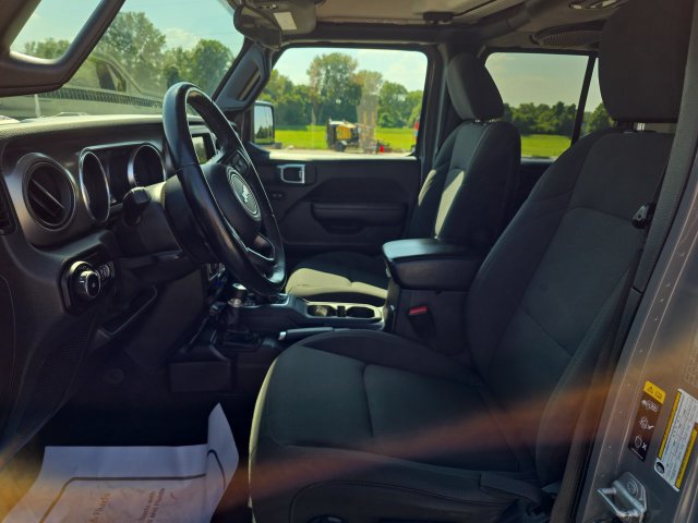 Used 2021 Jeep Wrangler Unlimited Sport AWD/4WD image 18