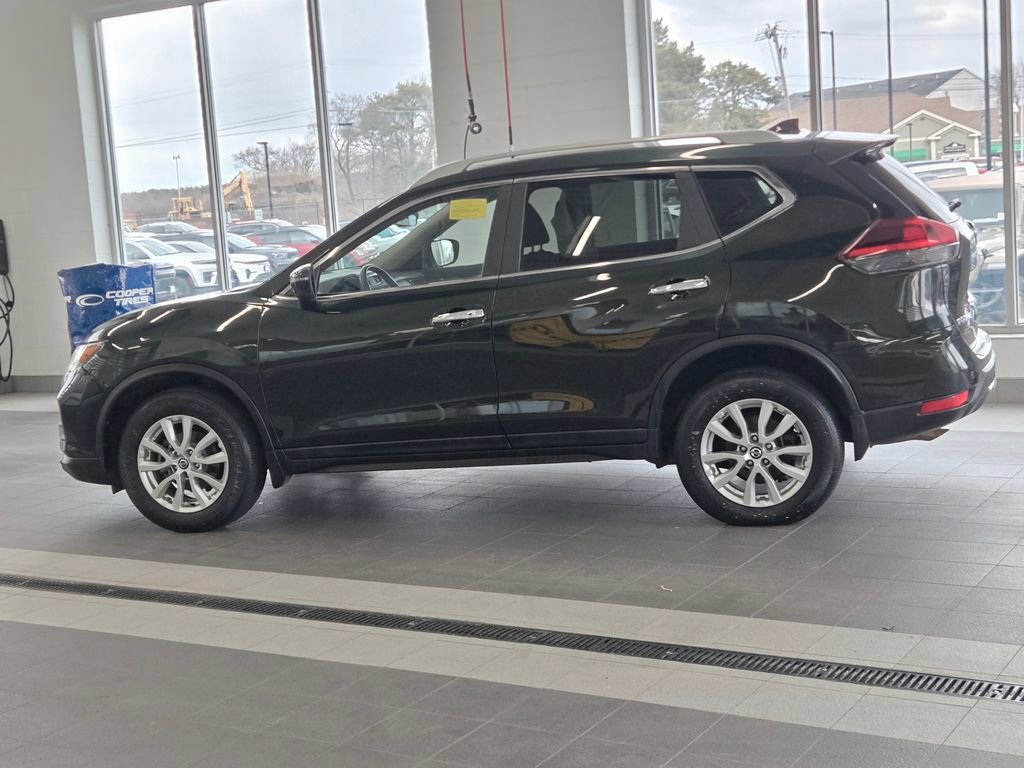 Used 2019 Nissan Rogue SV AWD/4WD image 8