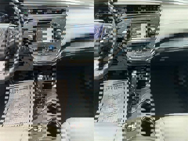 Used 2016 Toyota Avalon XLE Premium image 11