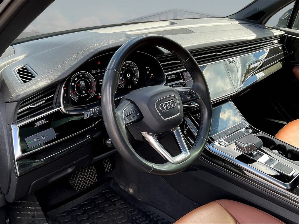 Used 2023 Audi Q7 3.0T Premium Plus w/ Premium Plus Package AWD/4WD image 18