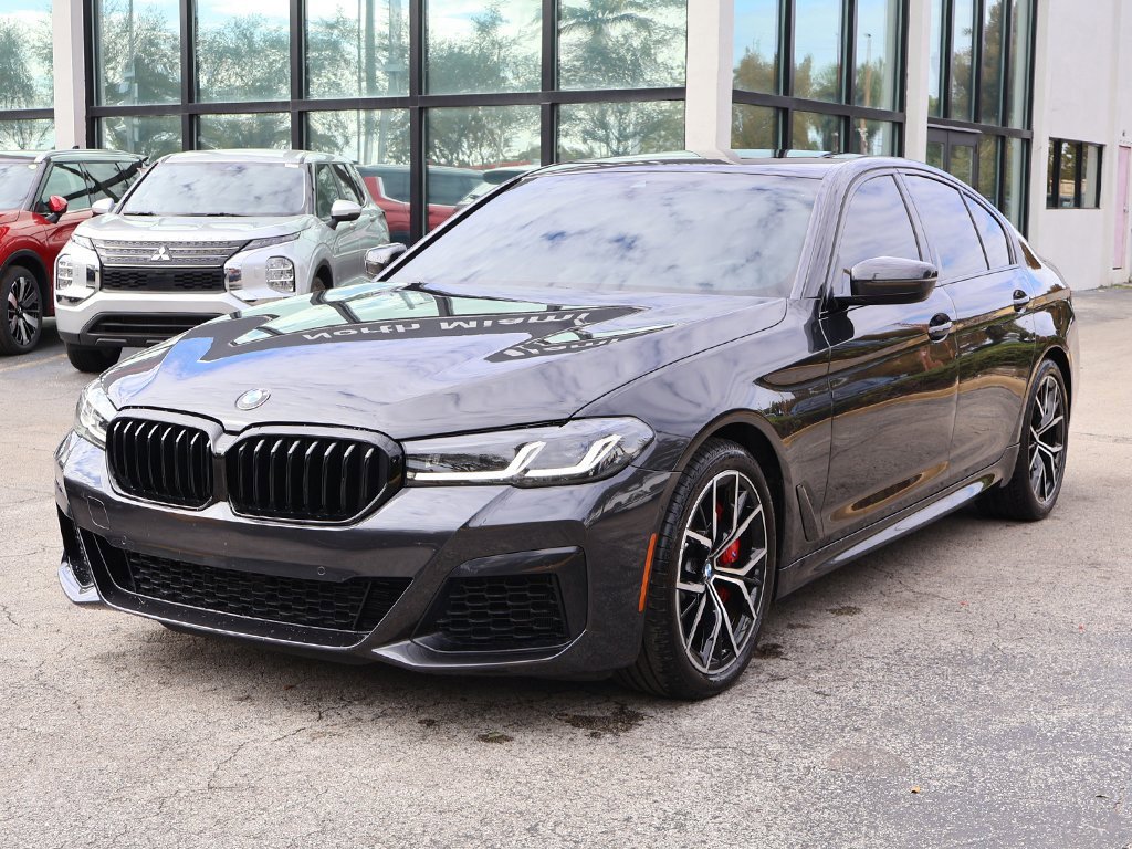 Used 2023 BMW 540i w/ M Sport Package image 8