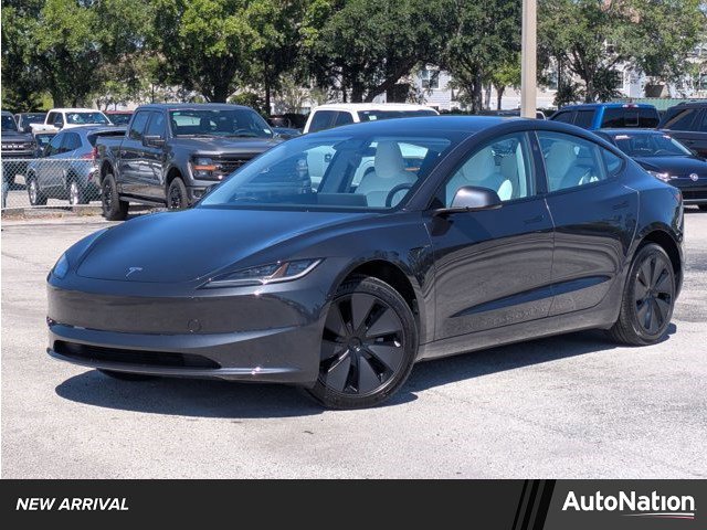 Used 2025 Tesla Model 3 Long Range image 1