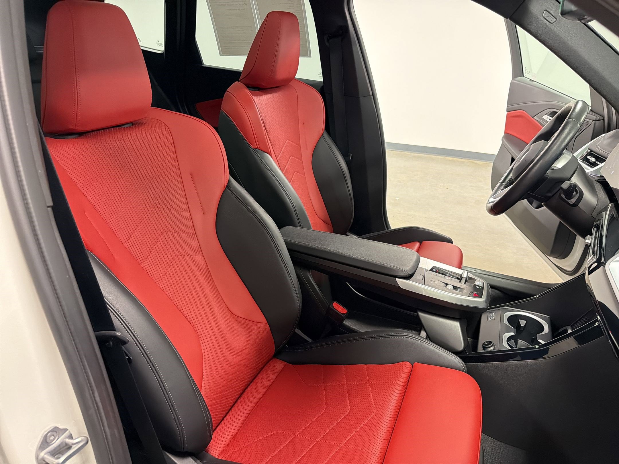 Certified 2023 BMW X1 xDrive28i w/ Convenience Package image 31