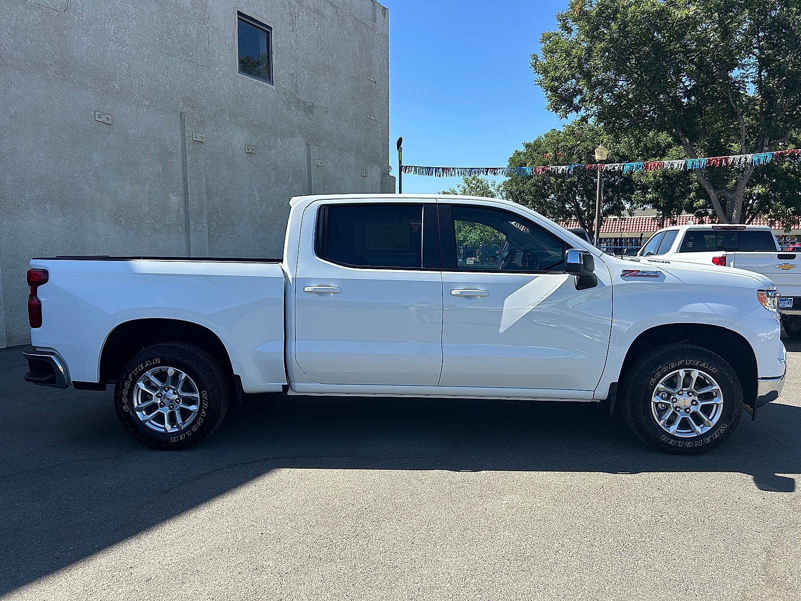 New 2026 Chevrolet Silverado 1500 LT AWD/4WD image 2