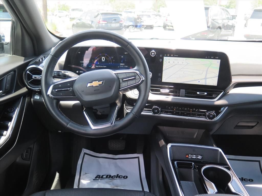 Used 2025 Chevrolet Equinox LT w/ Convenience Package II FWD image 15