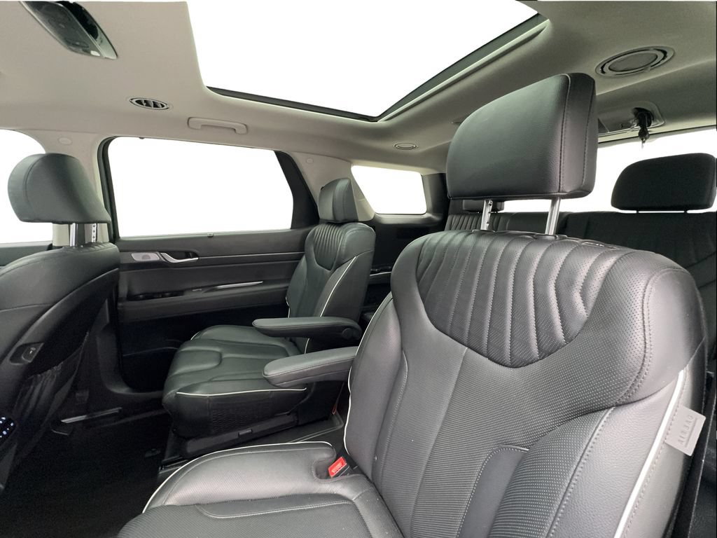Used 2024 Hyundai Palisade Limited AWD/4WD image 26