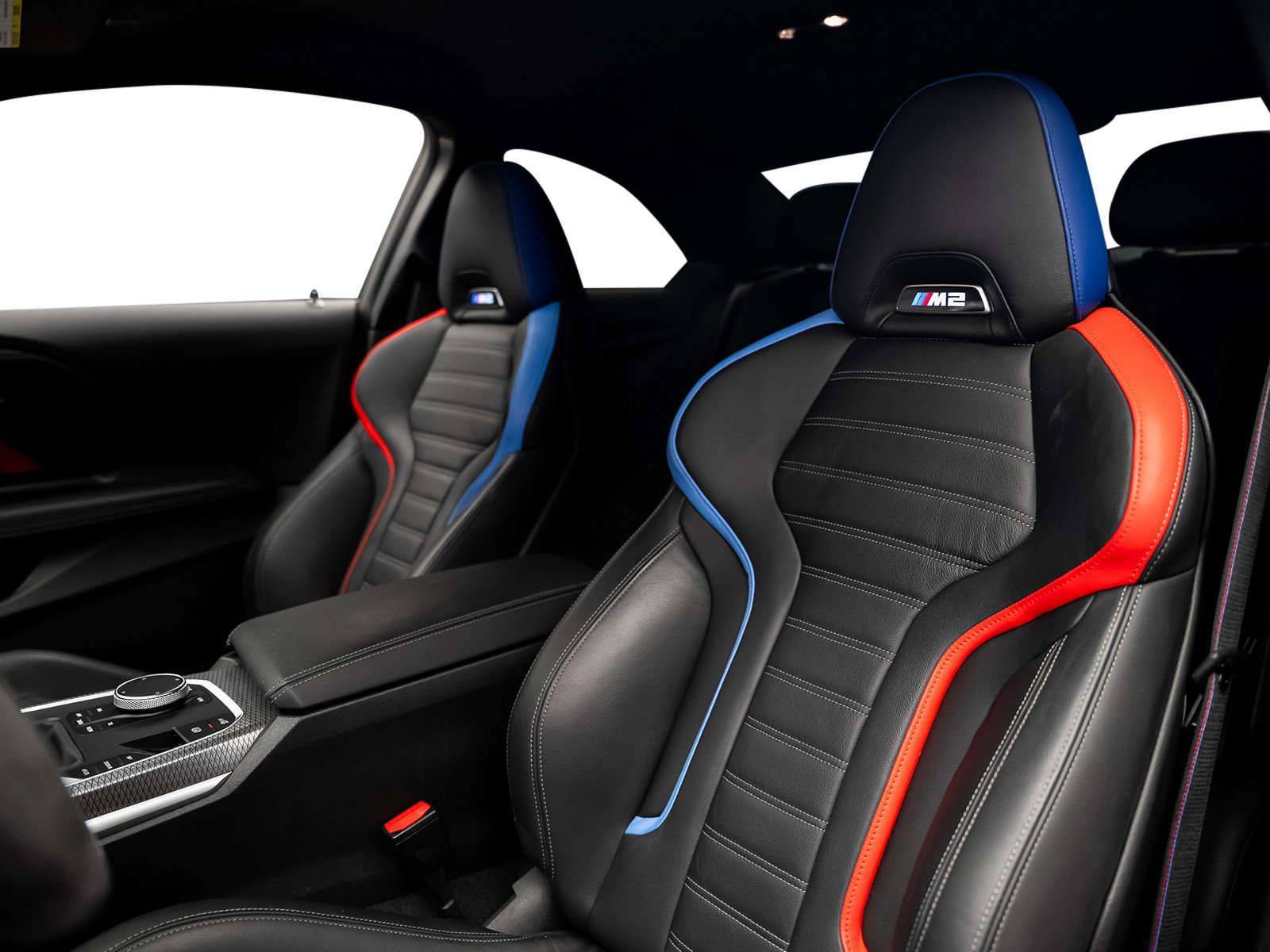 Used 2024 BMW M2 w/ Lighting Package RWD image 34