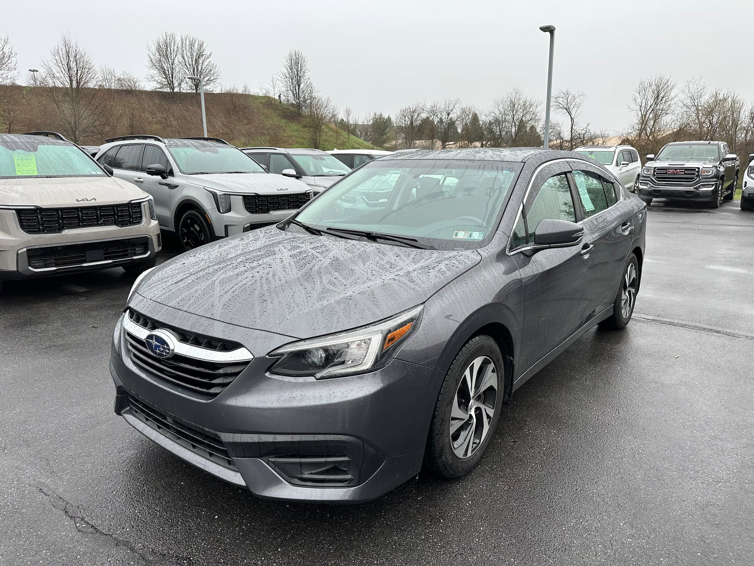 Used 2022 Subaru Legacy Premium AWD/4WD image 1