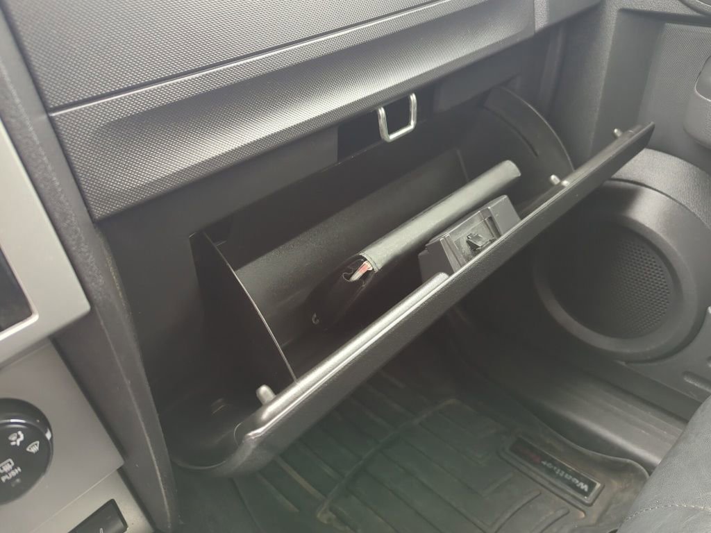 Used 2011 Dodge Nitro Heat image 30