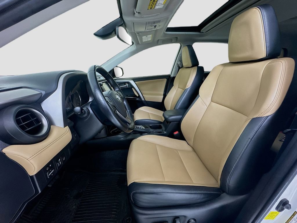 Used 2017 Toyota RAV4 Limited AWD/4WD image 11