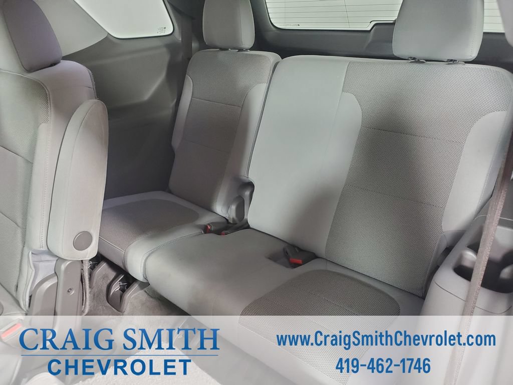 Used 2021 Chevrolet Traverse LT FWD image 13