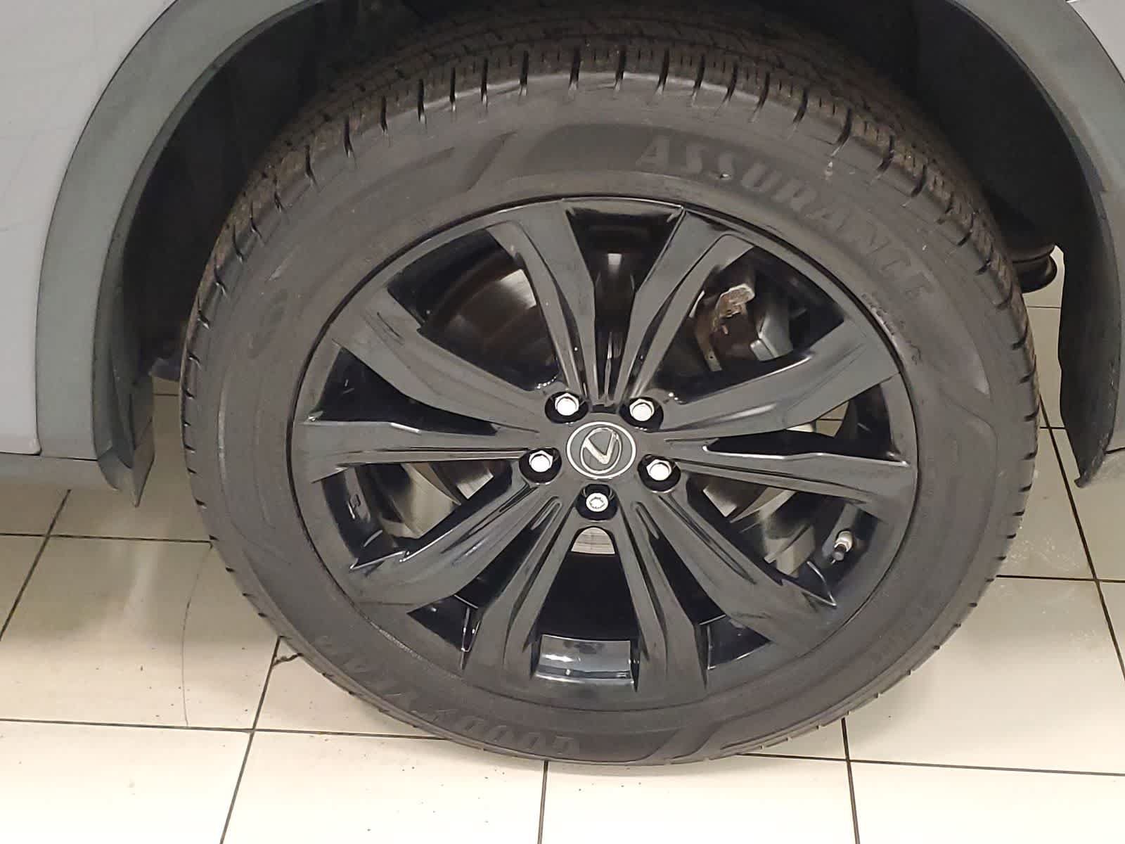 Used 2021 Lexus RX 350L FWD w/ Premium Package image 24