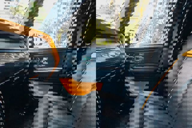 Used 2020 Rolls-Royce Cullinan Black Badge image 64