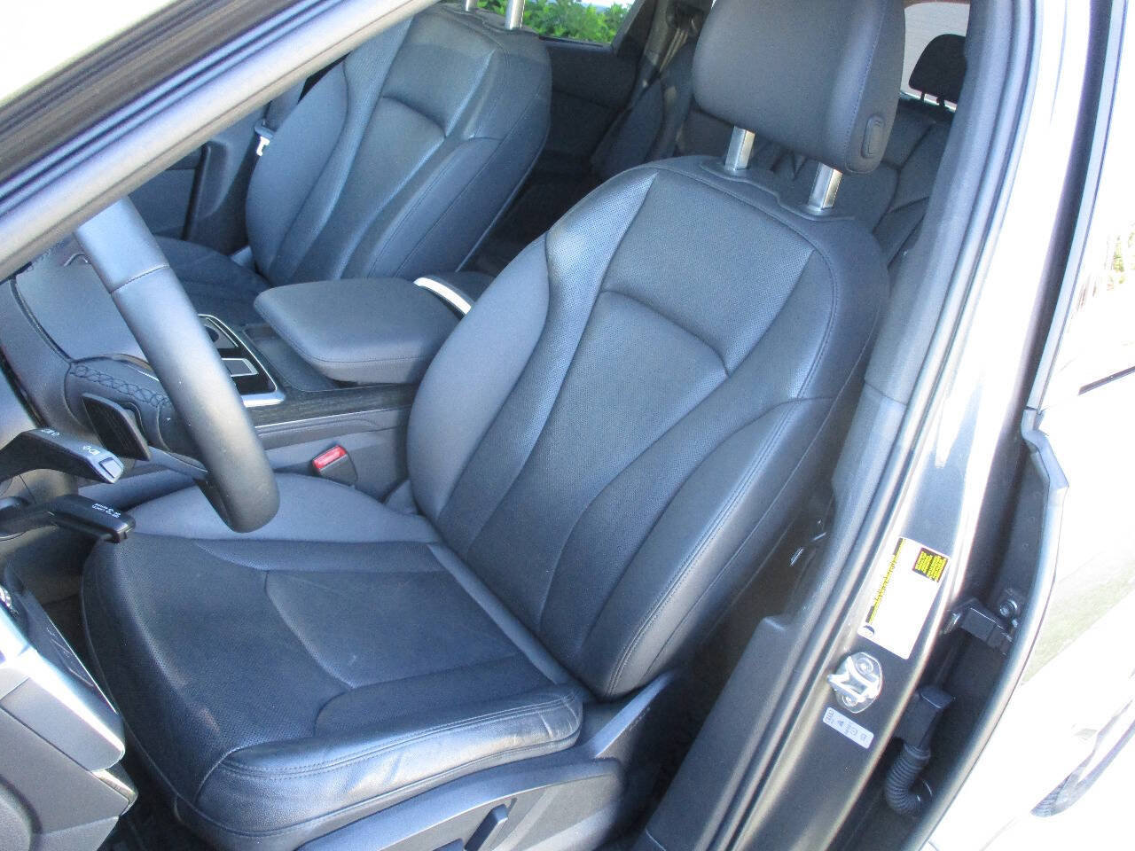 Used 2021 Audi Q7 3.0T Premium Plus w/ Executive Package AWD/4WD image 94