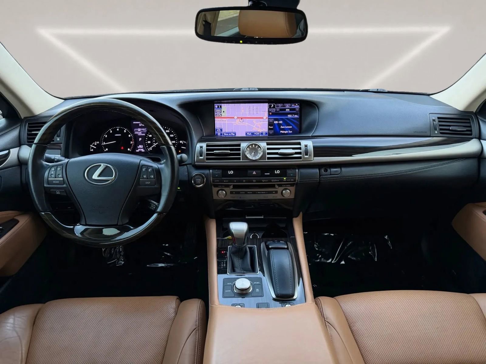 Used 2013 Lexus LS 460 w/ Comfort Pkg RWD image 13