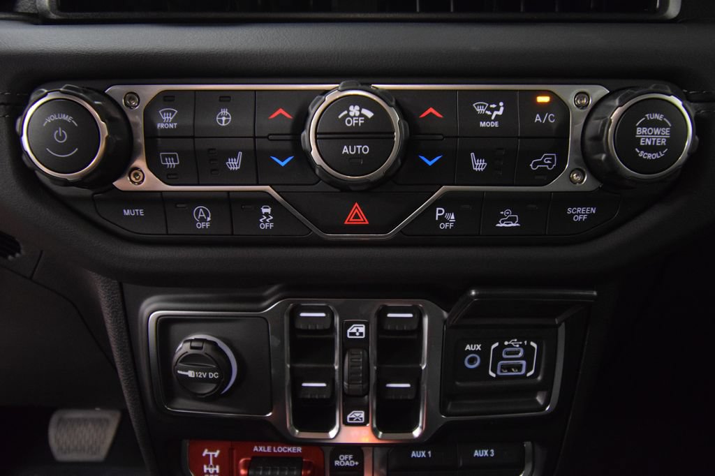 New 2026 Jeep Gladiator Mojave AWD/4WD image 27