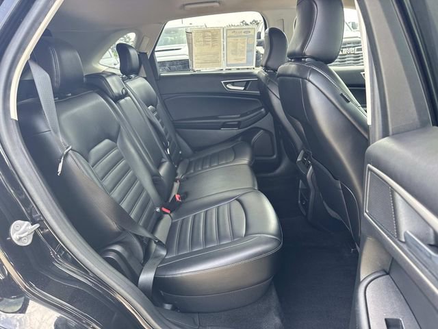 Used 2022 Ford Edge SEL AWD/4WD image 13