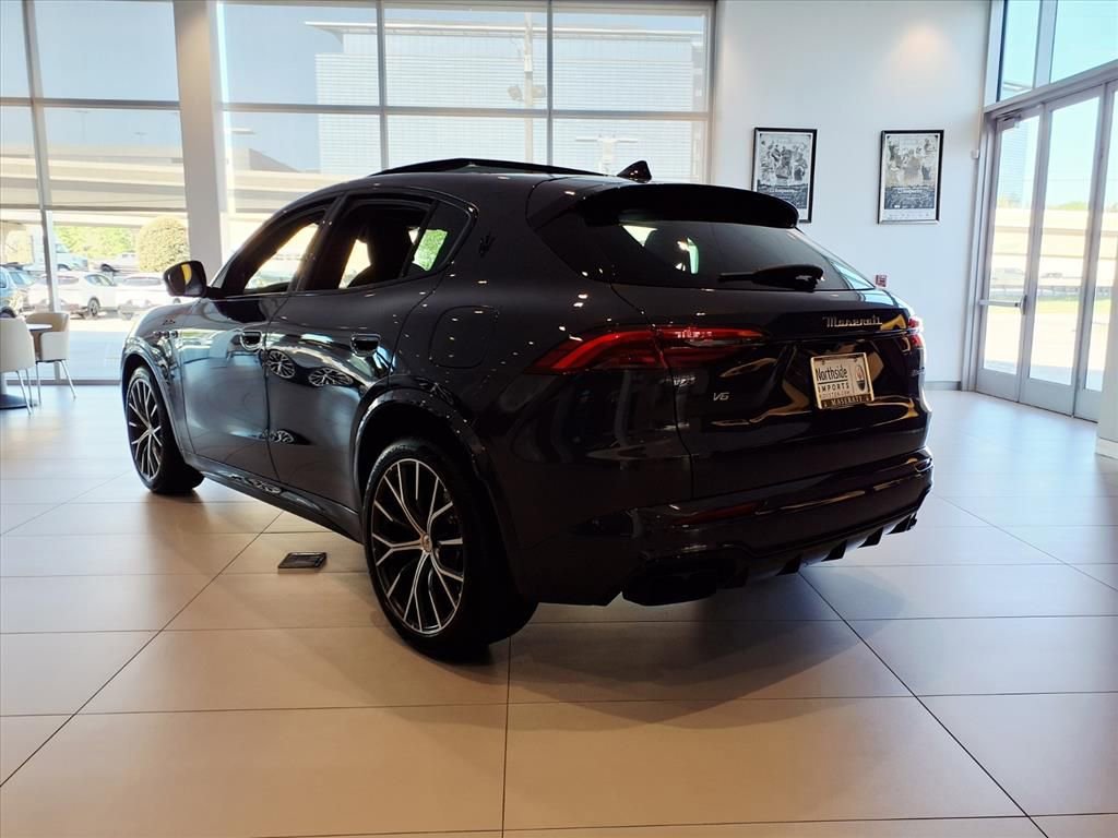 New 2026 Maserati Grecale Modena image 11