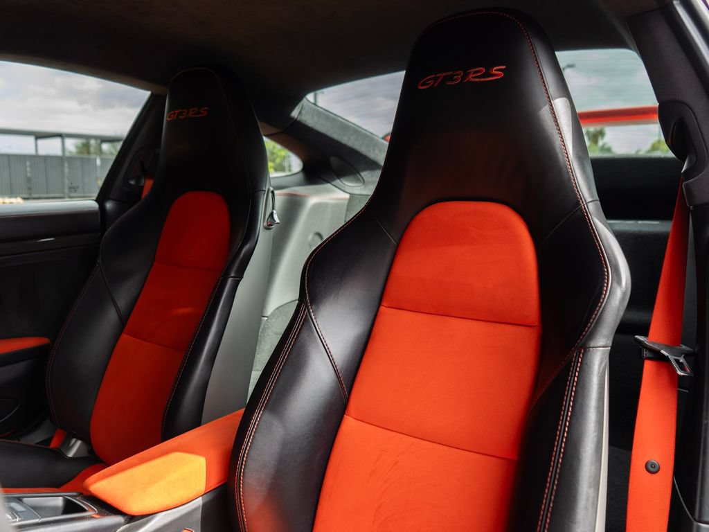 Used 2016 Porsche 911 GT3 RS RWD image 4