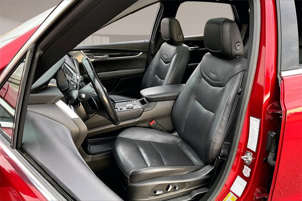 Certified 2023 Cadillac XT5 Premium Luxury image 27