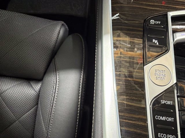 Certified 2024 BMW X7 xDrive40i w/ Premium Package AWD/4WD image 42