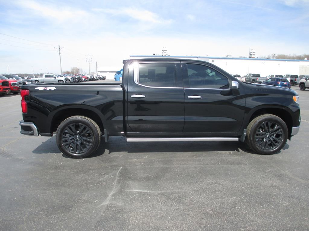 Used 2022 Chevrolet Silverado 1500 LTZ w/ LTZ Premium Package image 5