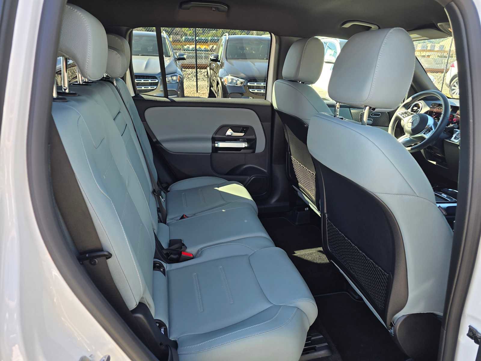 Used 2026 Mercedes-Benz GLB 250 image 13