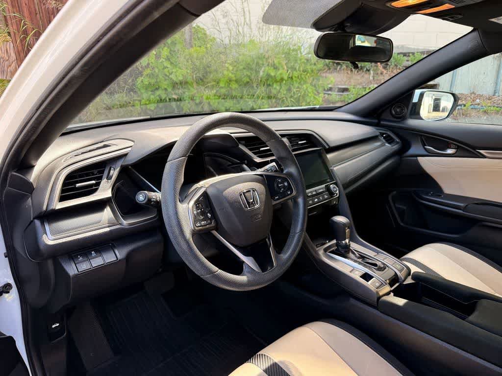 Used 2019 Honda Civic EX image 2
