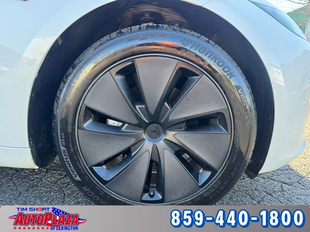 Used 2025 Tesla Model 3 Long Range image 8