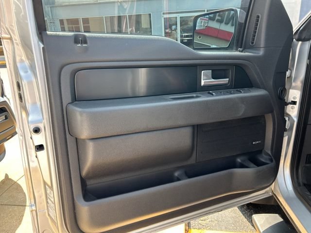 Used 2014 Ford F150 FX4 w/ Equipment Group 402A Luxury AWD/4WD image 26