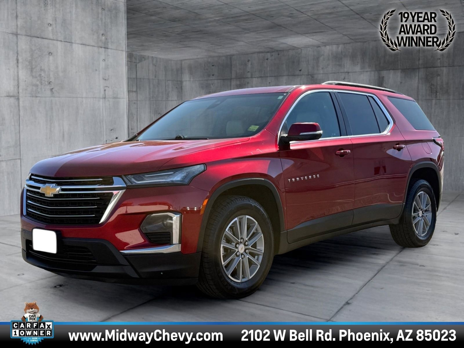 Used 2023 Chevrolet Traverse LT FWD image 1