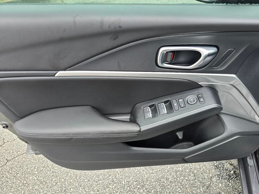 Used 2025 Acura Integra A-Spec FWD image 11