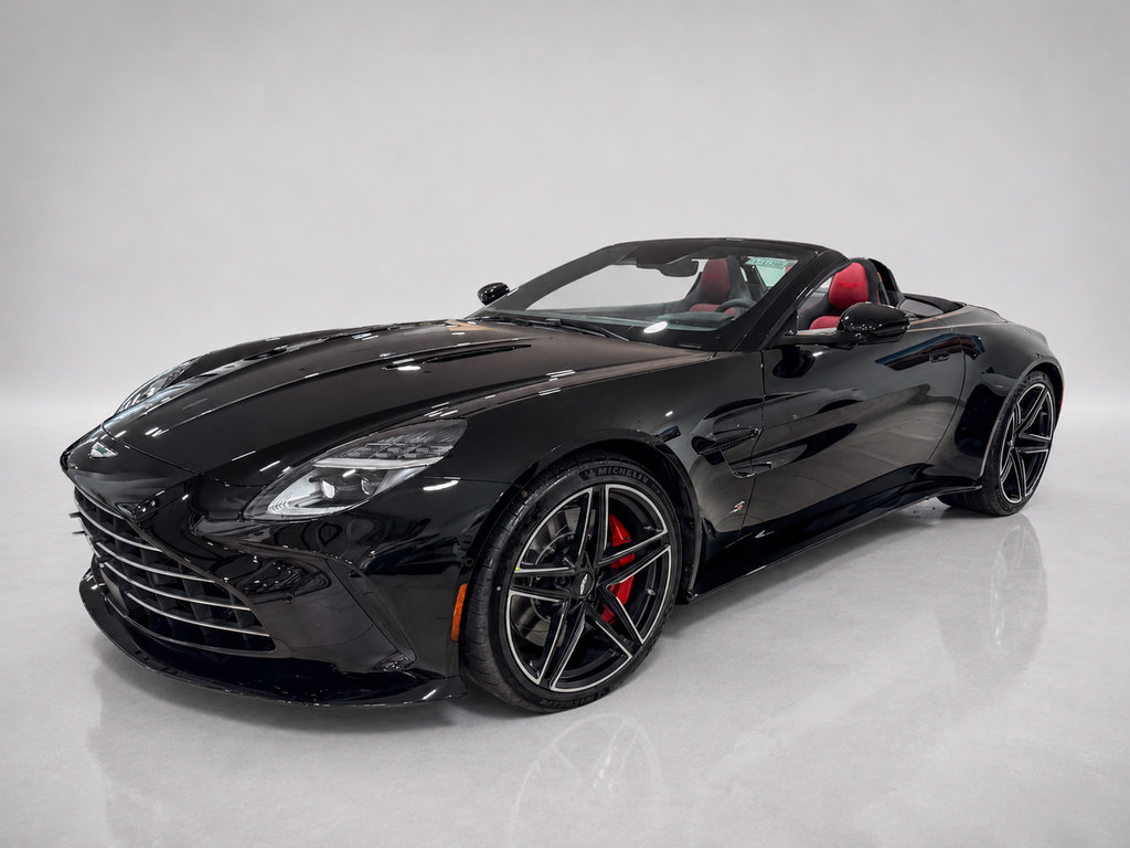 New 2026 Aston Martin V8 Vantage S RWD image 4