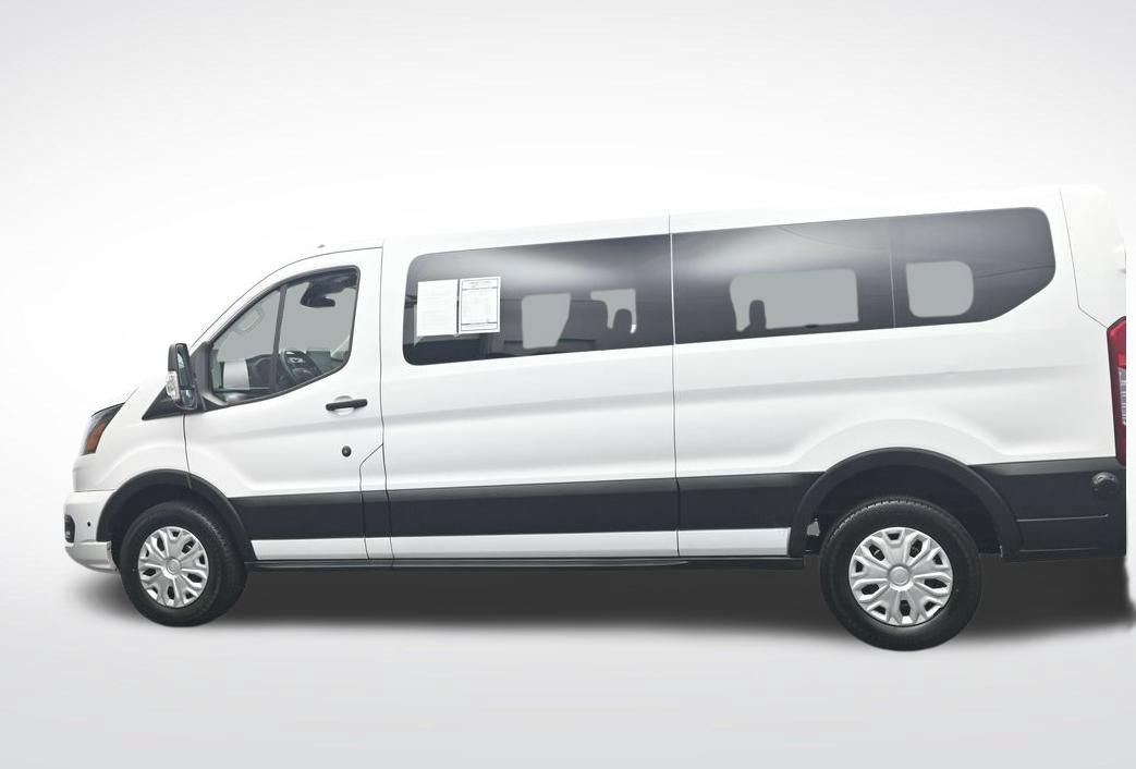 Used 2024 Ford Transit 350 XLT RWD image 10