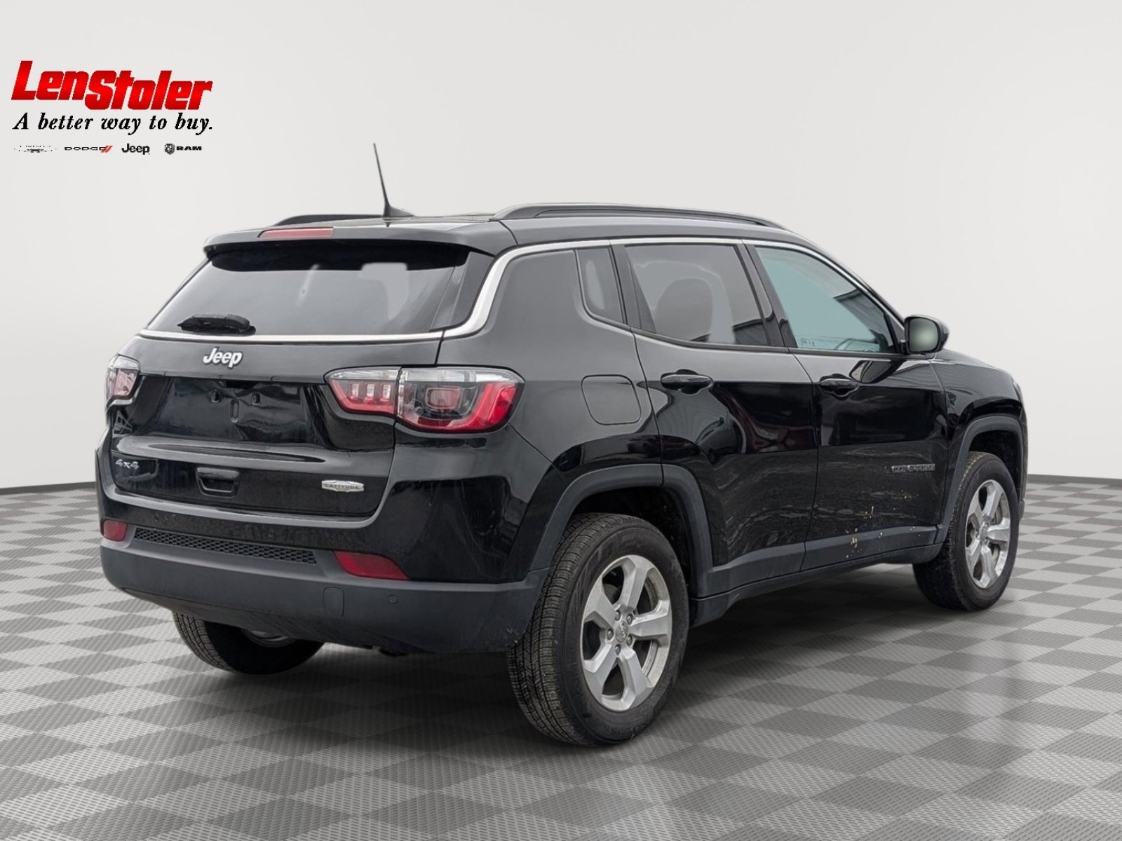 Used 2021 Jeep Compass Latitude w/ Driver Assistance Group image 5