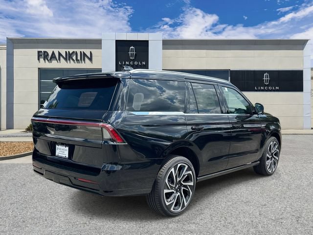 New 2027 Lincoln Navigator Reserve AWD/4WD image 7