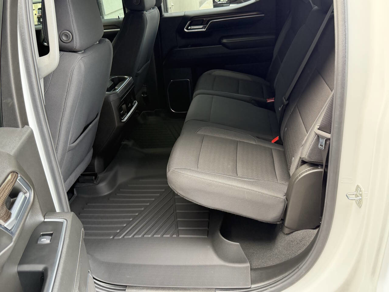 Used 2024 Chevrolet Silverado 1500 RST w/ Rally Edition image 18