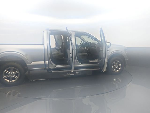 Used 2024 Ford F150 XLT w/ Tow/Haul Package AWD/4WD image 28