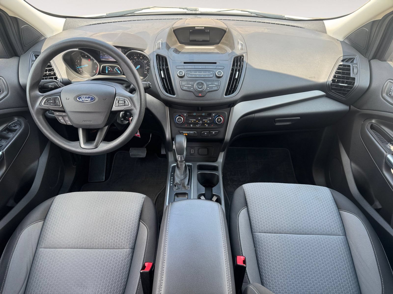 Used 2018 Ford Escape SE FWD image 10