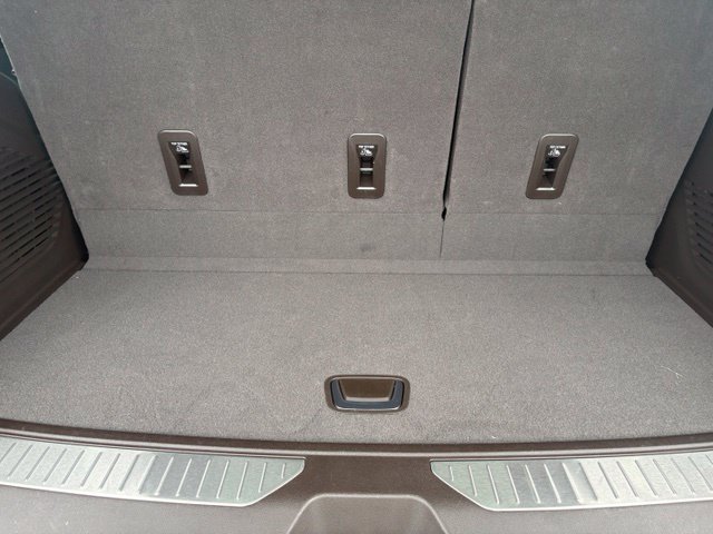 Used 2022 GMC Yukon Denali AWD/4WD image 18