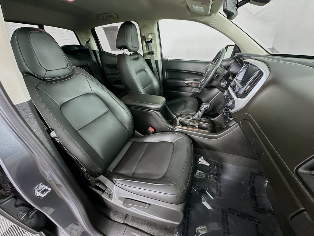 Used 2022 GMC Canyon Elevation w/ Elevation Premium Package AWD/4WD image 32
