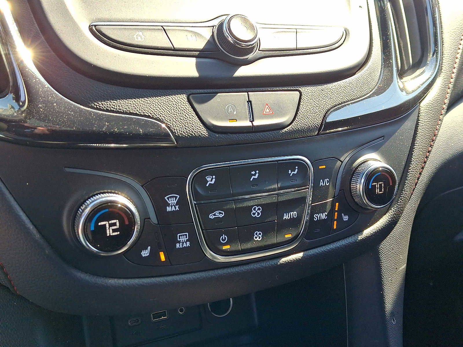 Certified 2023 Chevrolet Equinox RS w/ LPO, Floor Liner Package image 16