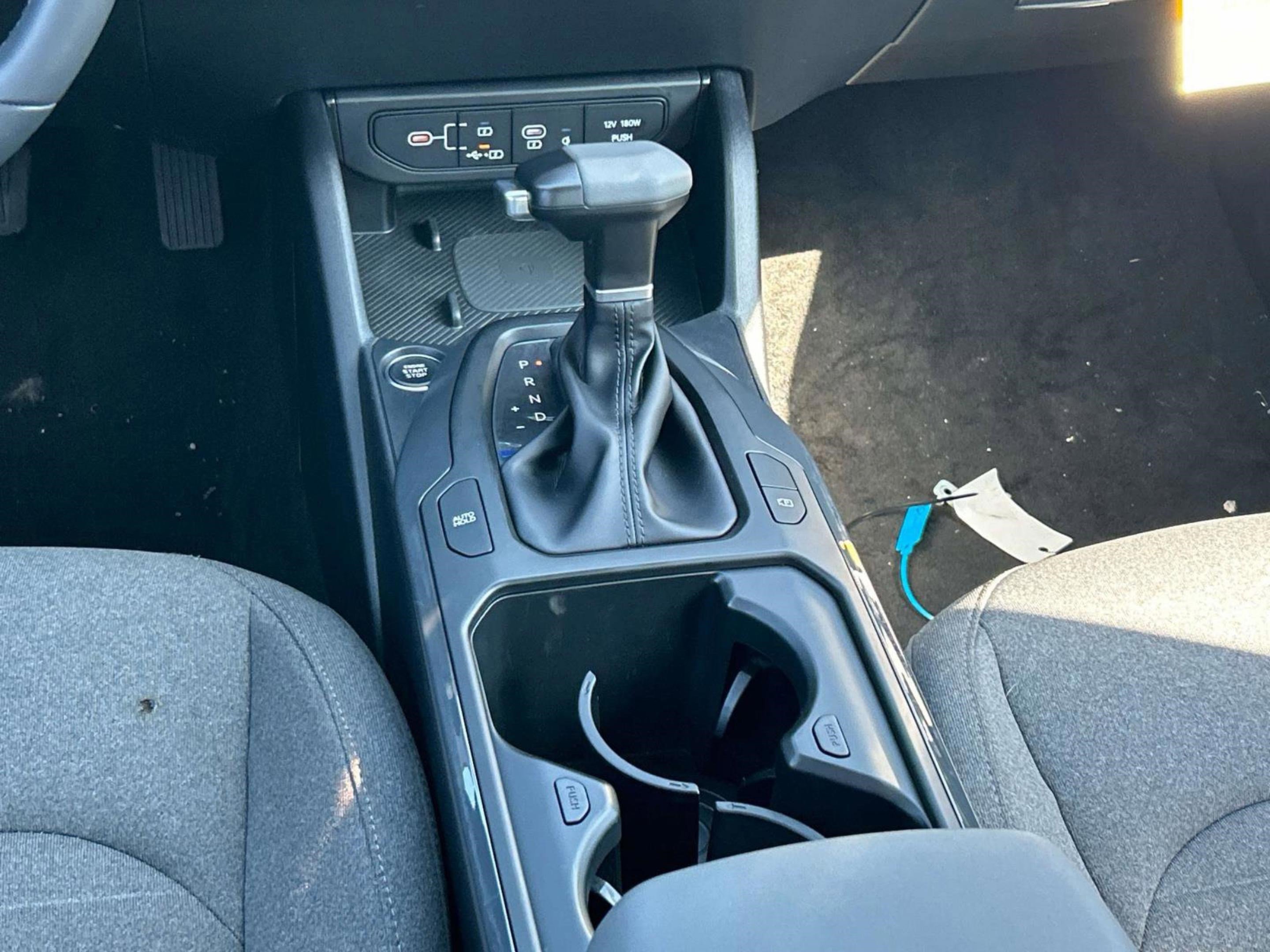 New 2025 Kia K4 EX image 15